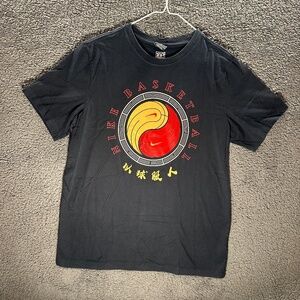 Nike Mens Yin Yang Elite Basketball T-Shirt